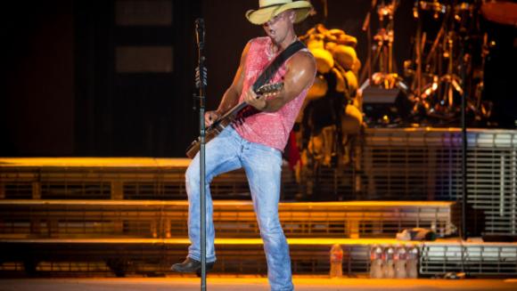 Kenny Chesney at Austin360 Amphitheater