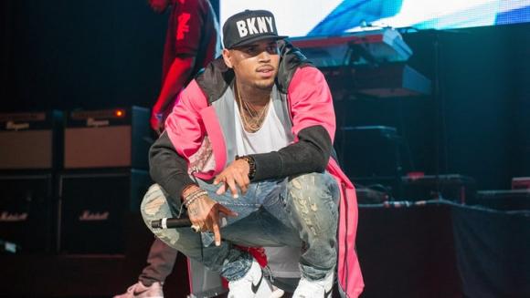 Chris Brown at Austin360 Amphitheater