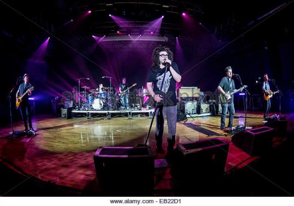 Counting Crows & Live - Band at Austin360 Amphitheater